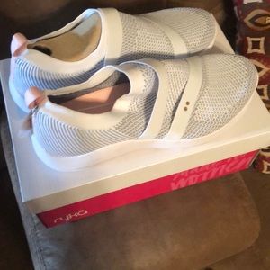 Brand new Ryka shoes